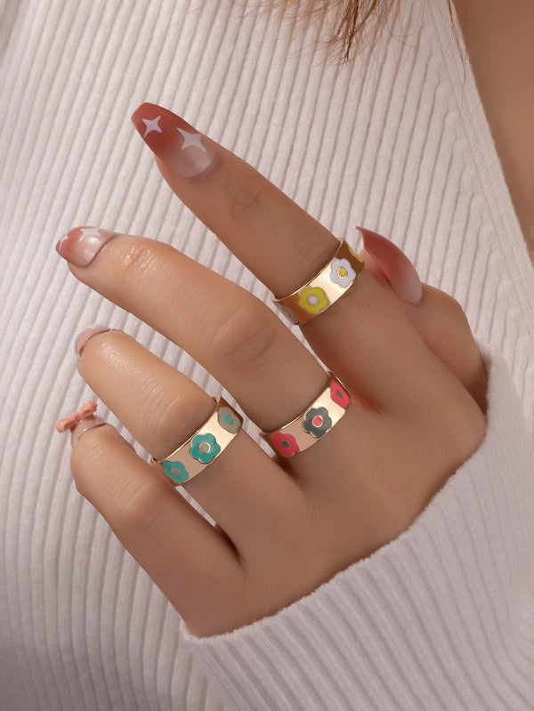 Set of three ring bands with flowers Gold one size by LA3accessories | Fleurcouture