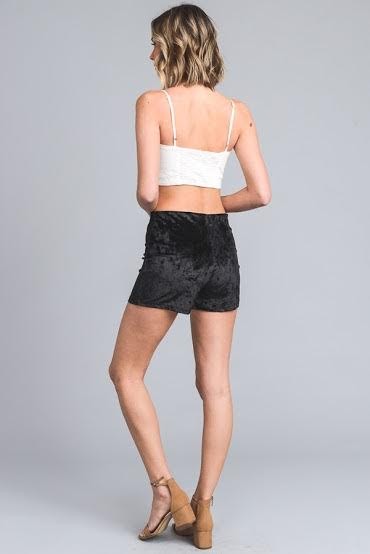 Shorts BLACK by Annva USA | Fleurcouture