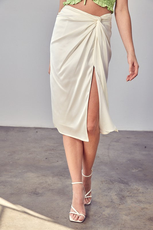 Side Gathered Slit Skirt CREAMY WHITE S by Do + Be Collection | Fleurcouture