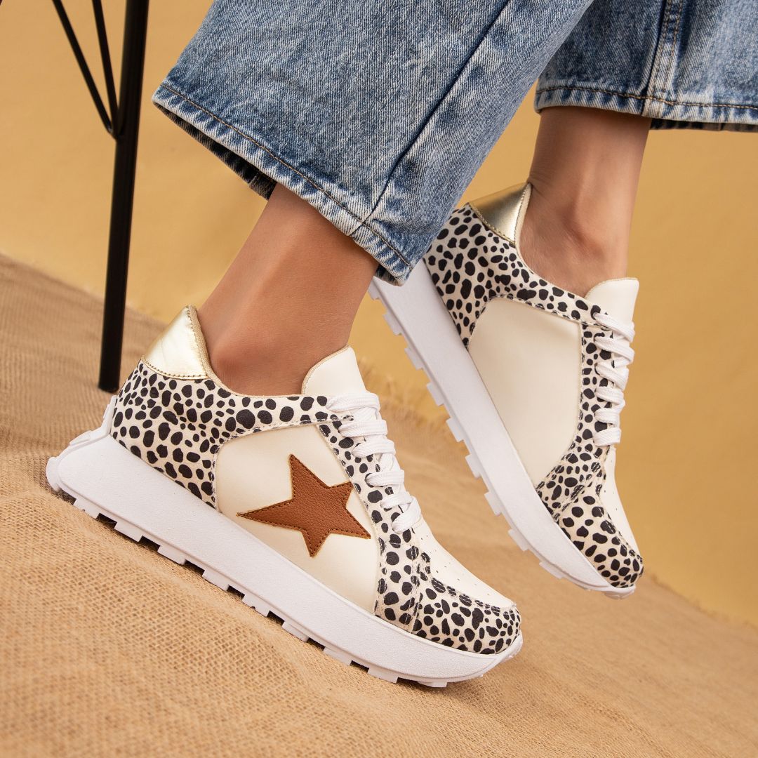 Smith Cute Animal Print Sneakers SNEAKERS by MODAPASSO | Fleurcouture