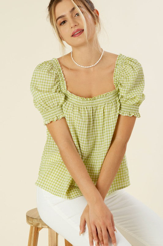 Smocked blouse with puff sleeve Green gingham by Lilou | Fleurcouture