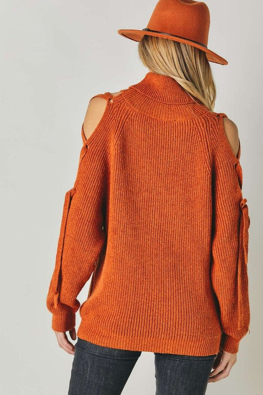 Solid Turtleneck Cutout Long Sleeve Sweater M by Davi &amp; Dani | Fleurcouture