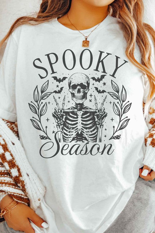 SPOOKY SEASON HALLOWEEN GRAPHIC TEE WHITE SMALL by ROSEMEAD LOS ANGELES CO | Fleurcouture