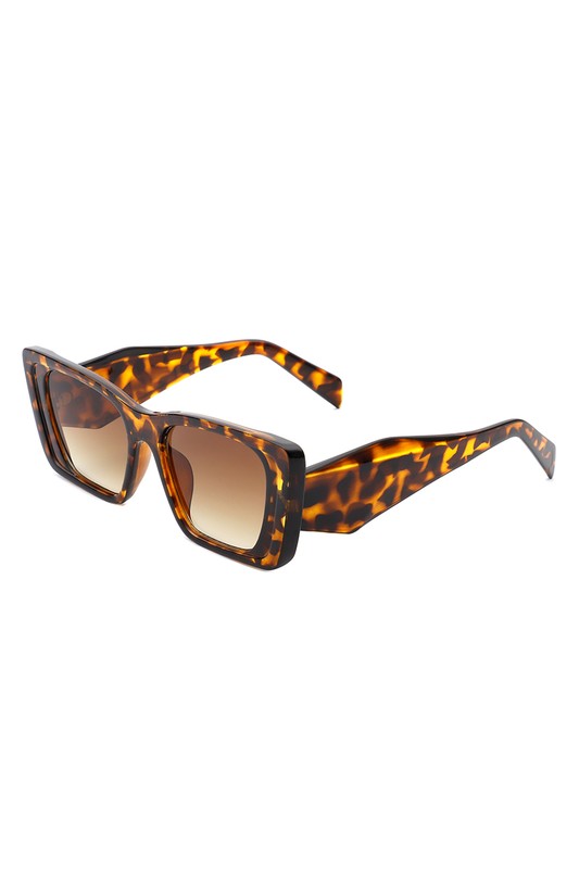 Square Retro Oversize Fashion Cat Eye Sunglasses OneSize by Cramilo Eyewear | Fleurcouture