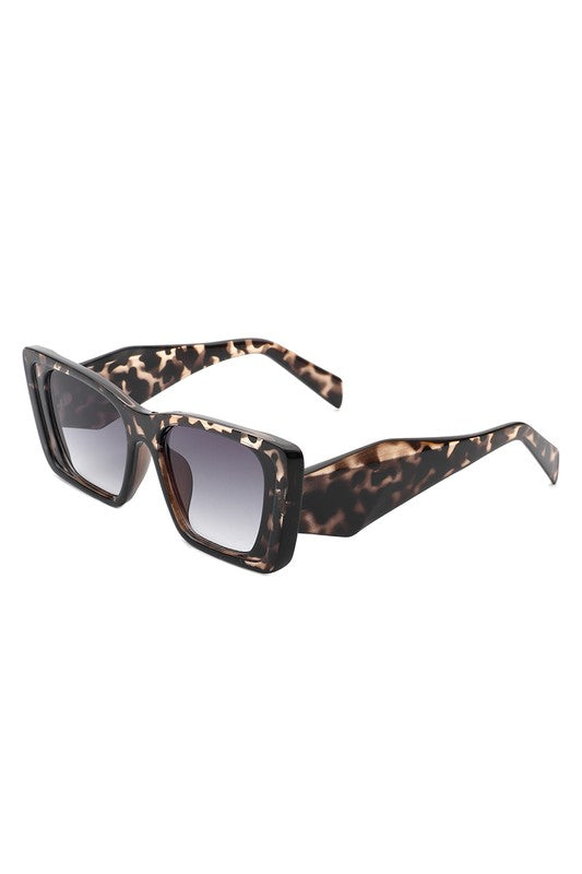 Square Retro Oversize Fashion Cat Eye Sunglasses OneSize by Cramilo Eyewear | Fleurcouture