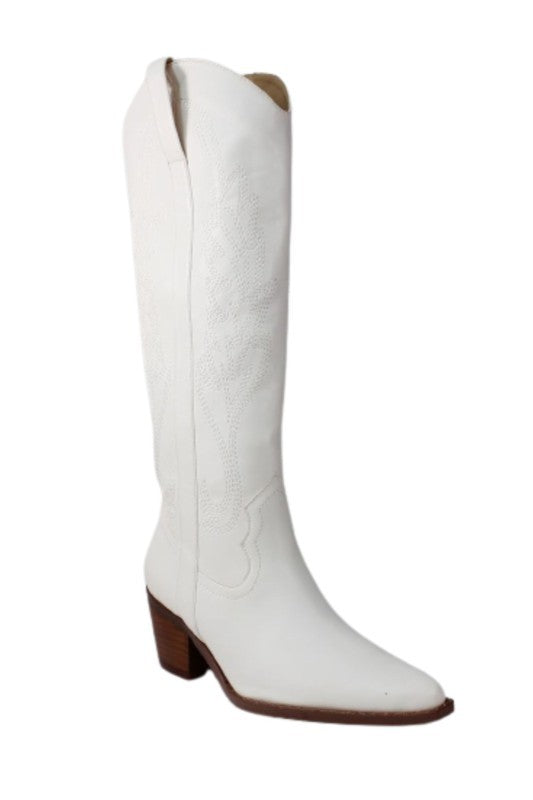 STAGECOACH-KNEE HIGH WESTERN BOOTS WHITE 6 by Let's See Style | Fleurcouture