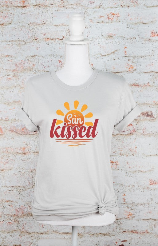 Sunkissed Graphic Tee Silver L by Ocean and 7th | Fleurcouture