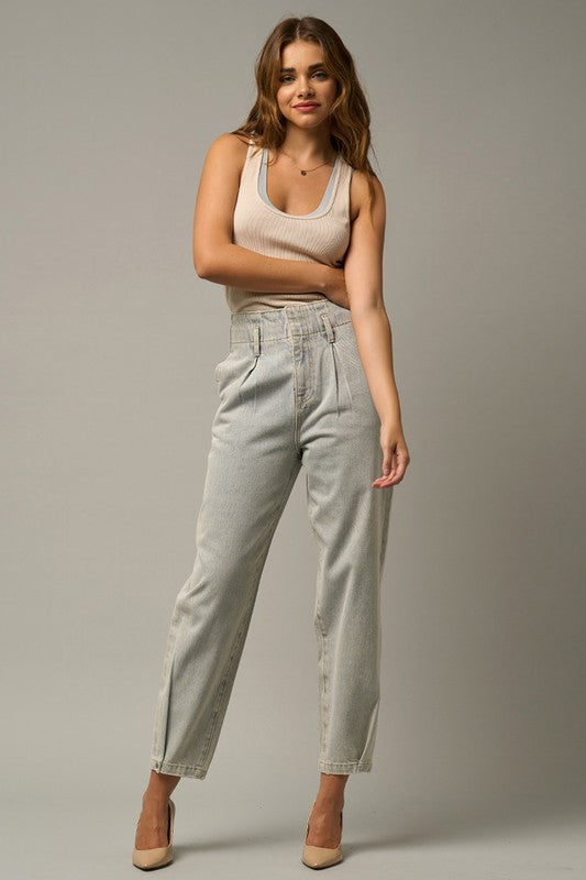 Super High Waist Balloon Jeans LIGHT 1 by Denim Lab USA | Fleurcouture