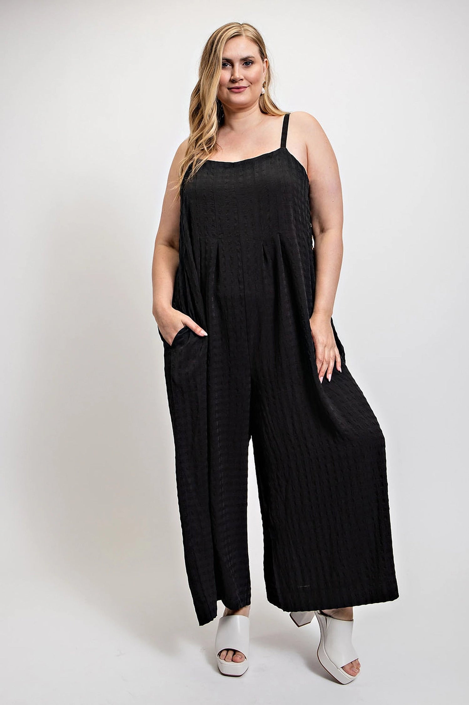 Texture Woven Sleeveless Jumpsuit With Side Button Women&
