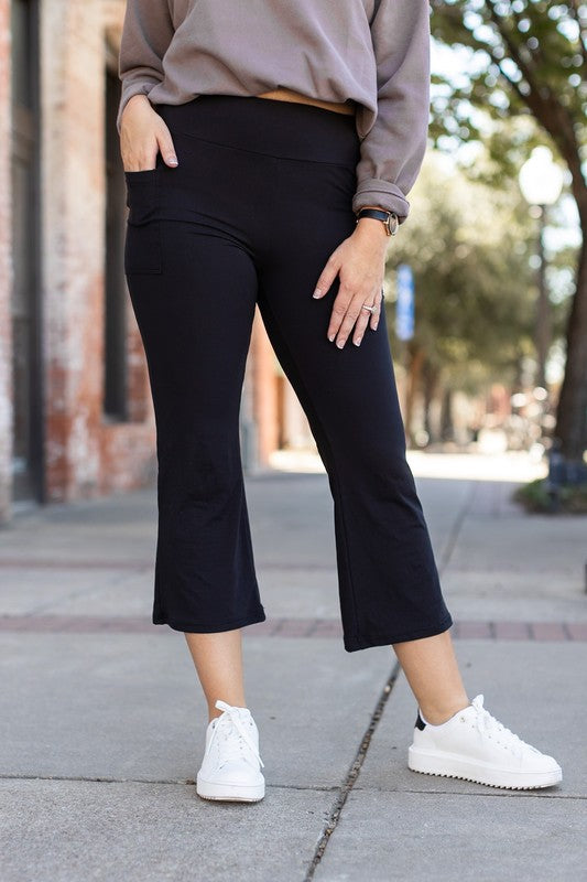 The Delilah - Kick Flare Leggings with Pockets Black by Julia Rose | Fleurcouture