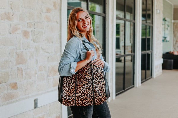 The Emma- Leopard Neoprene Bag Leopard 40cmx24x32 by Julia Rose | Fleurcouture