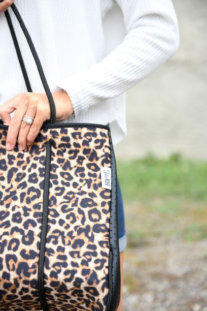 The Emma- Leopard Neoprene Bag Leopard 40cmx24x32 by Julia Rose | Fleurcouture