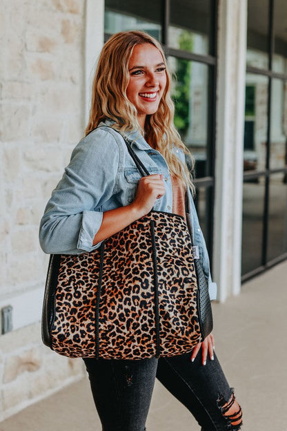 The Emma- Leopard Neoprene Bag Leopard 40cmx24x32 by Julia Rose | Fleurcouture