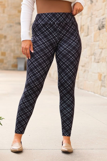 The Jillian Plaid Leggings Plaid by Julia Rose | Fleurcouture