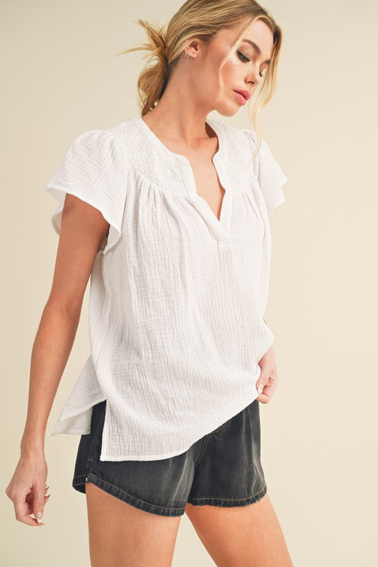 Thia Embroidered Short Sleeve Top S by Aemi + Co | Fleurcouture