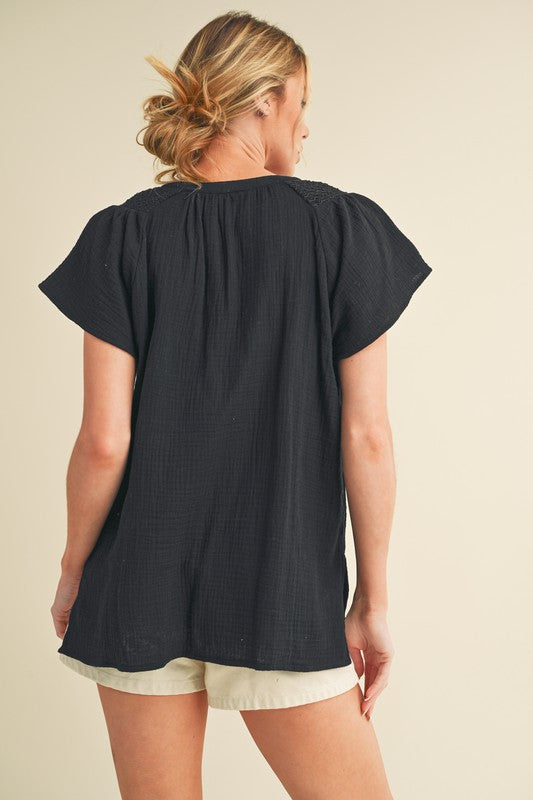 Thia Embroidered Short Sleeve Top S by Aemi + Co | Fleurcouture