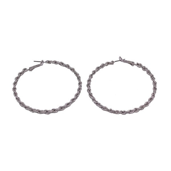 THIN CHAIN TEXTURE HOOP EARRINGS SVSV/SILVER Os by Bella Chic | Fleurcouture