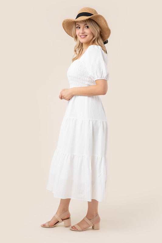 Tiered long dress with puff sleeves by Lilou | Fleurcouture