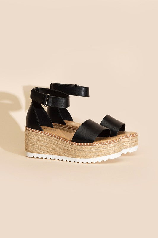 TUCKIN-S PLATFORM SANDALS by Fortune Dynamic | Fleurcouture