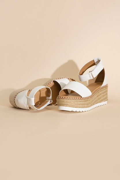 TUCKIN-S PLATFORM SANDALS by Fortune Dynamic | Fleurcouture