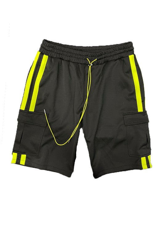 Two Stripe Cargo Pouch Shorts black lime S Men&