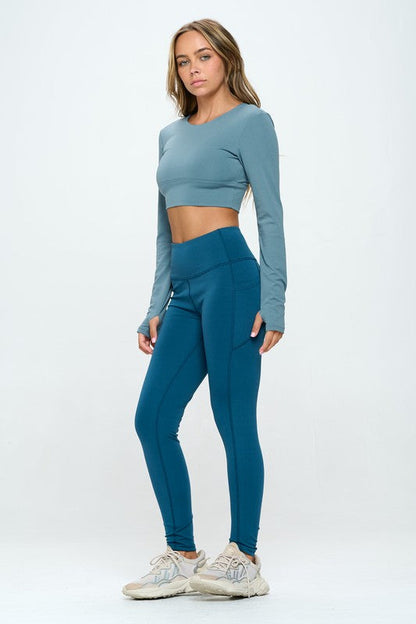 Two Tones Activewear set by OTOS Active | Fleurcouture