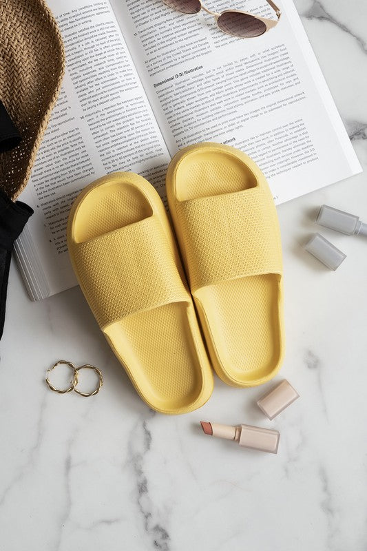 Unisex EVA Thick Sole Slippers by ReeVe | Fleurcouture