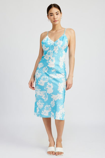 V NECK FLORAL DRESS WITH OPEN BACK TURQUOISE S by Emory Park | Fleurcouture
