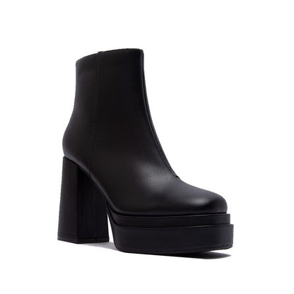 WELLNESS-01 BOOTIE BLACK 6 by Qupid Shoes | Fleurcouture