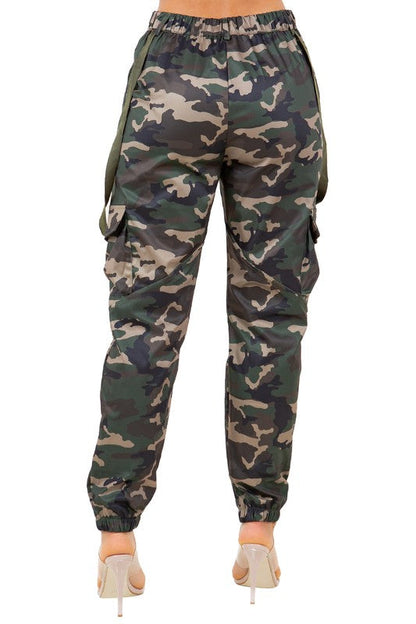 WOMEN FASHION CARGO PANTS CAMOFLAGE by By Claude | Fleurcouture