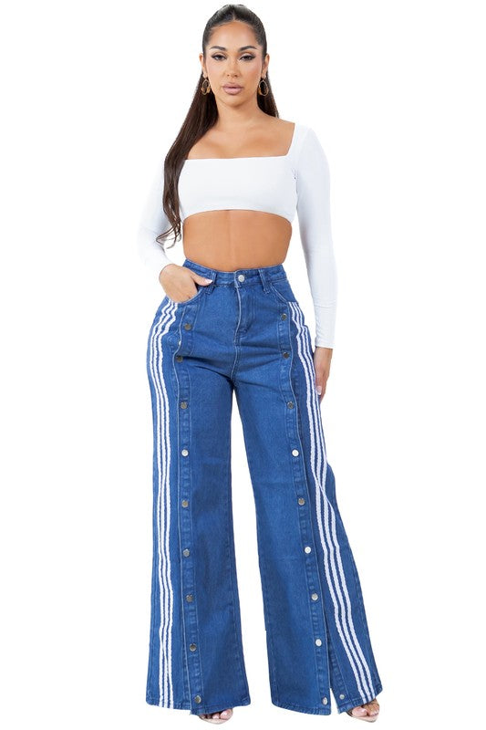 WOMEN FASHION CASUAL STYLE DENIM PANTS BLUE S by By Claude | Fleurcouture