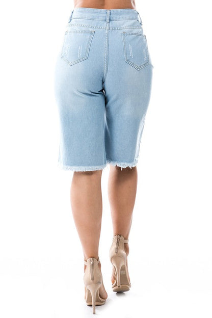 WOMEN FASHION DENIM SHORT LIGHT BLUE by By Claude | Fleurcouture